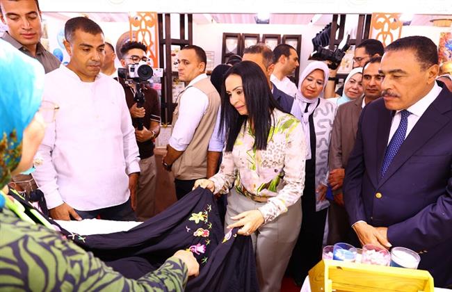 وزيرة التضامن تفتتح  فعاليات معرض "ديارنا للحرف اليدوية والتراثية" بالساحل الشمالي