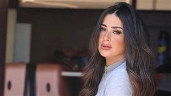 ميرنا نور الدين عن مشاركة الفنانين لحياتهم الشخصية عبر السوشيال ميديا: "الناس مستنية أعمالهم أكتر"