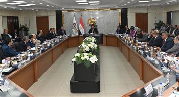 وزير قطاع الأعمال يترأس الجمعية العامة لـ"القابضة الكيماوية" لاعتماد الموازنة التخطيطية للعام المالي 2025