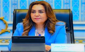 وزيرة التنمية المحلية توجه بتيسير مشاركة صاحبات الحرف اليدوية في المنافذ والمعارض الدائمة