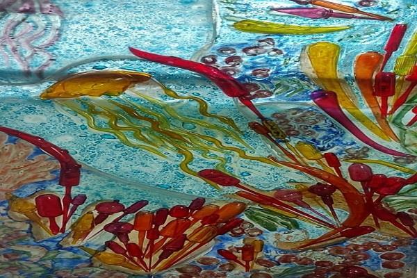 اليوم.. افتتاح «جداريات النفخ الزجاجي» للدكتورة سها عاطف بالأوبرا
