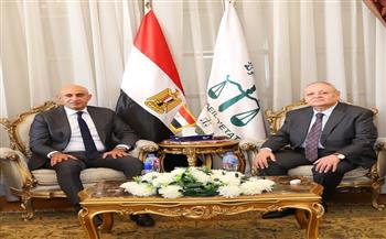 رئيس مجلس الدولة يستقبل وزير التربية والتعليم لتقديم التهنئة