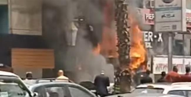 اندلاع حريق في صيدلية امتد إلى الطوابق العلوية بشارع فيصل