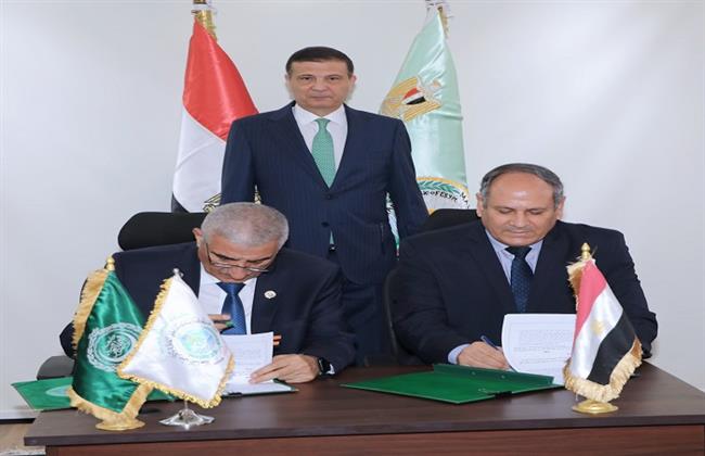 "الزراعة" و"أكساد" يوقعان حزمة مشروعات لتعزيز الأمن الغذائي والتنمية الزراعية المستدامة بمصر