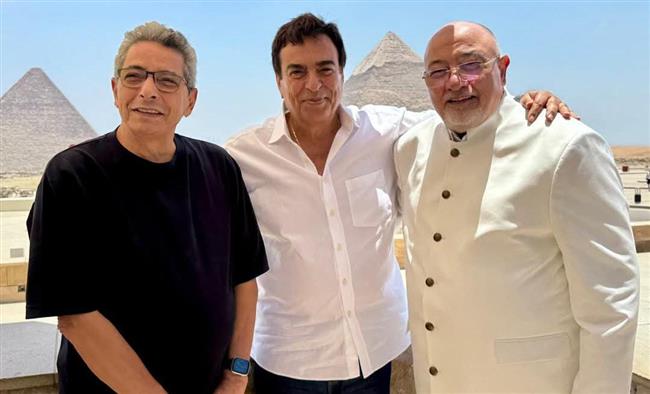 من أمام الأهرامات.. محمود سعد وجورج قرداحي وخالد الجندي في لقاء خاص  