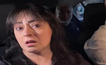 هند عاكف تقدم واحب العزاء في رحيل المخرج سامح عبدالعزيز 