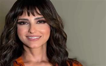 حنان مطاوع تعود إلى خشبة المسرح
