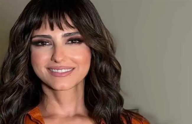 حنان مطاوع تعود إلى خشبة المسرح