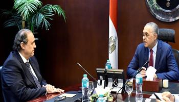شركة عالمية تبحث إنشاء مصنع للمنسوجات والملابس الجاهزة في مصر