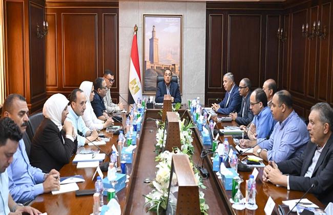 رئيس الوزراء: نحرص على متابعة سير العمل بمشروعات الإسكندرية لتعزيز قيمة المحافظة 