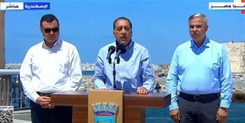 رئيس الوزراء: مشروعات تطوير الطرق بالإسكندرية تتم دون وقف لحركة المرور