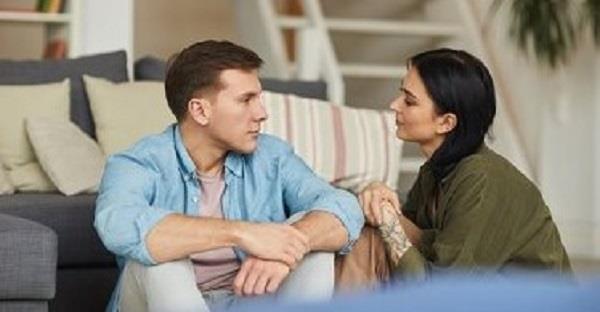 نصائح لمنح شريكك مساحة في العلاقة العاطفية دون الابتعاد عنه