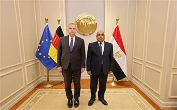 وزير العدل يبحث مع السفير الألماني تعزيز التعاون في مختلف المجالات القانونية والقضائية