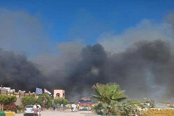   النيابة تحقق في حريق التهم 91 مركبة بمنطقة البتروكيماويات بالإسكندرية