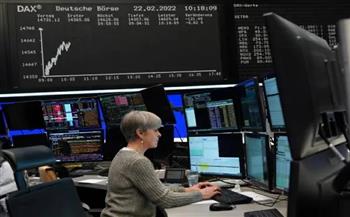 ارتفاع طفيف للأسواق الأوروبية وسط ترقب لمفاوضات تجارية مع واشنطن