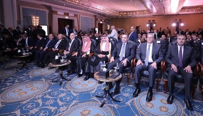 مصر توقع اتفاقية مع "سنتامين" لتسريع استكشاف الذهب  