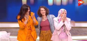 الخميس.. مشيرة إسماعيل في ضيافة «معكم منى الشاذلي»