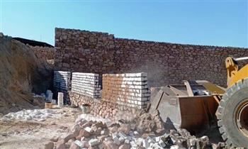 محافظ أسوان إزالة 14 حالة على مساحة 4800 م2 بمدن أسوان وأبو سمبل السياحية
