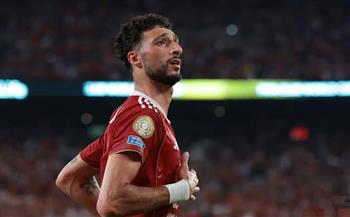 الأهلي يظهر "العين الحمرا" لوسام أبو علي ويهدد بتغريمه قبل معسكر تونس