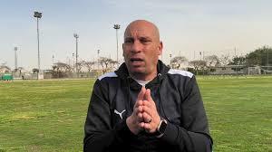 يرقد في العناية المركز.. وعكة صحية شديدة لرامي سعيد لاعب الأهلي السابق