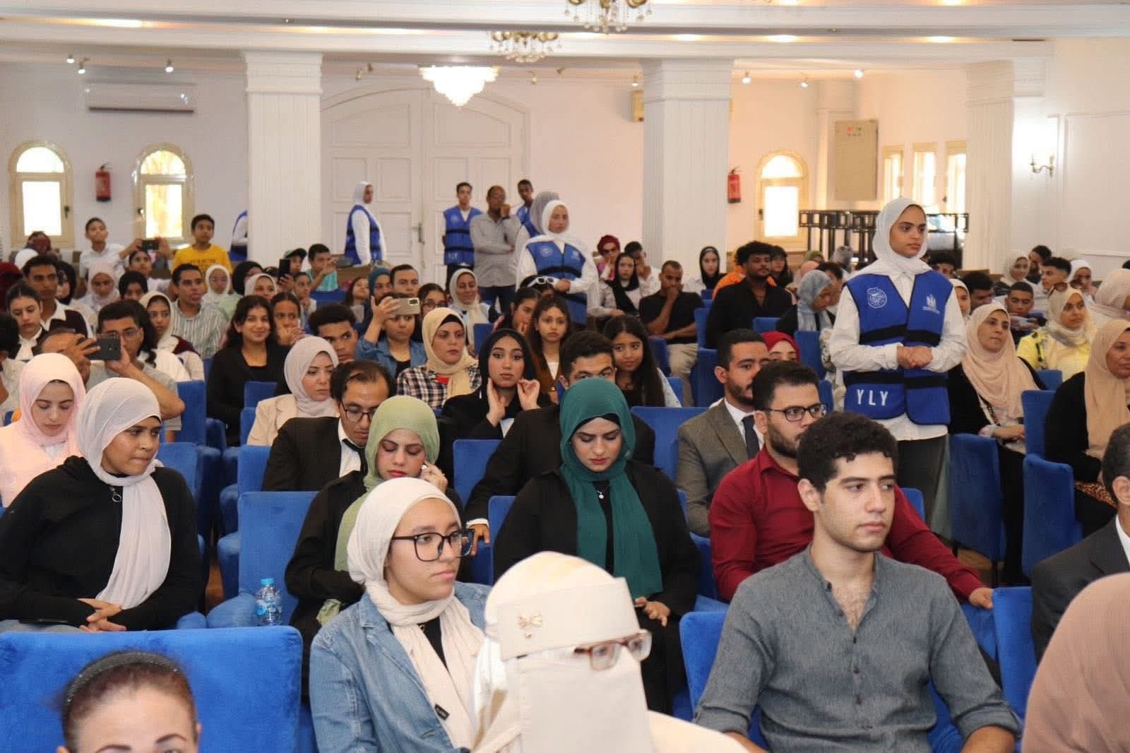 وحدة "تصدوا معنا" تشارك في فعاليات اللقاء الحواري "الإرهاب البيئي" 