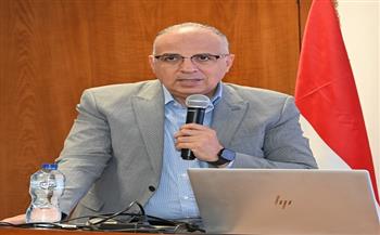 وزير الري يشهد فعاليات ورشة العمل المنعقدة لمناقشة إجراءات إدارة وتشغيل السد العالي