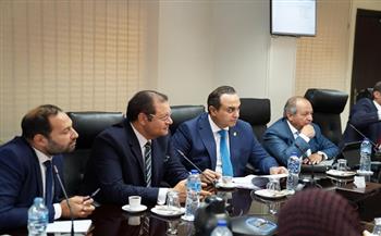 رئيس «الرعاية الصحية» يشارك في اجتماعات مجموعة عمل الصحة ضمن مشروع "مصر ما بعد 2025" 