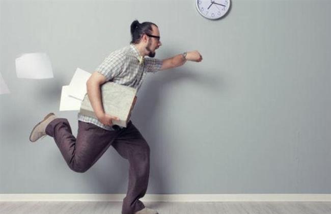  عمى الزمن.. دراسة تكشف السر العلمي وراء التأخير على المواعيد