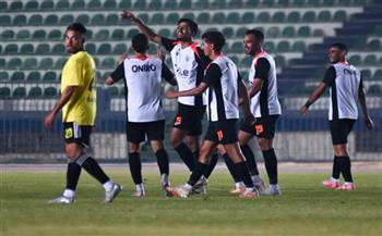فيريرا يركز على الجوانب الفنية في المران المسائي للزمالك