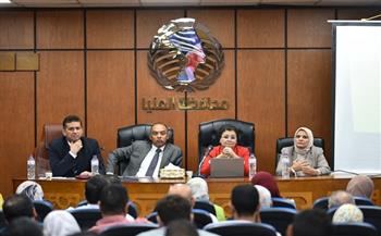 نائب وزير الصحة تبحث مع ممثلي القطاع الطبي الخاص بـ«المنيا» إجراءات تقليل الولادات القيصرية