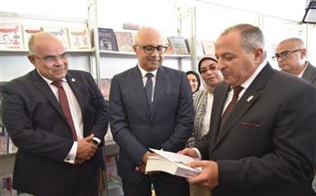 محافظ بورسعيد ورئيس هيئة الكتاب يفتتحان الدورة الثامنة لمعرض بورسعيد للكتاب  