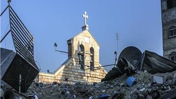  لجنة الكنائس في فلسطين تدين قصف الاحتلال كنيسة العائلة المقدسة بغزة  