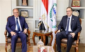 التنظيم والإدارة وهيئة الدواء يتفقان على تحديث الهيكل التنظيمي لتطوير الأداء المؤسسي 