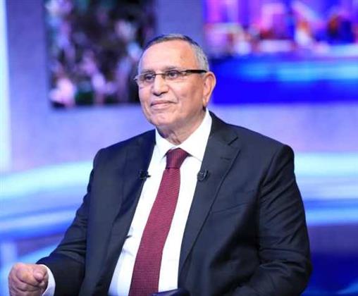 تصريح مثير للجدل من رئيس "الوفد".. الحزب ذكر في القرآن؟