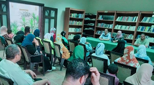"تطوير مهارات الشباب في عصر الرقمنة" في مناقشات قصور الثقافة بأسيوط 