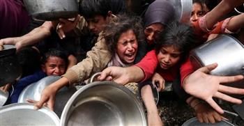 غزة على شفا مجاعة.. الدفاع المدني الفلسطيني يحذّر من وفيات جماعية