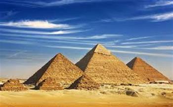خبير آثار: اختيار الأهرامات ضمن أهم 35 ألف موقع سياحي عالمي يعكس عظمة الحضارة المصرية