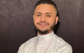 المطرب المعتزل فارس حميدة يوجه رسالة للمطربين:"الموت مش بيفرق بين كبير وصغير.. اتعظوا يا أهل الفن"