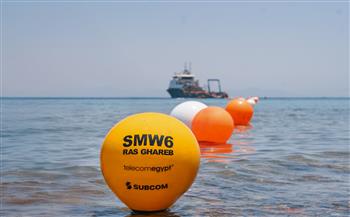 المصرية للاتصالات تنتهي من عمليات الإنزال ومسارات العبور الخاصة بالكابل البحري  SEA-ME-WE-6  في مصر
