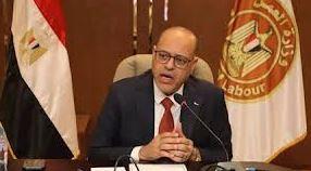 وزير العمل: اتخاذ كافة الإجراءات اللازمة مع أهالي المتوفين بحادث حفار جبل الزيت
