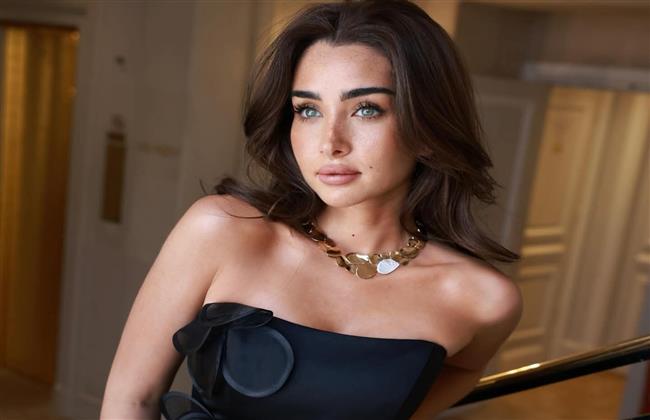 هنا الزاهد  بالأبيض والأسود في أحدث جلسة تصوير