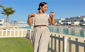 رنا سماحة بإطلالةجميلة في العلمين