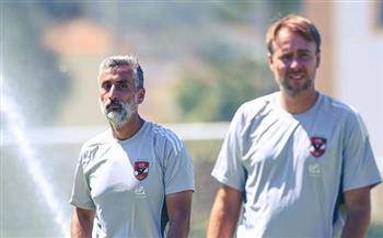 مران الأهلي.. خوسيه ريبيرو يجتمع مع الطاقم المعاون