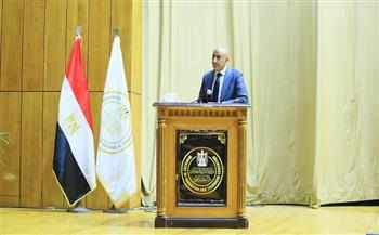  وزير التربية والتعليم يعقد لقاءً موسعًا مع مديرى ووكلاء المديريات التعليمية  الإدارات التعليمية بالجمهورية 