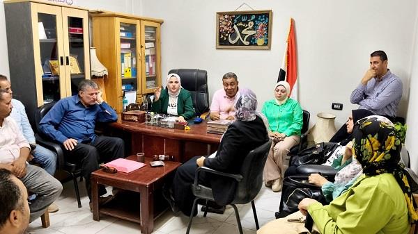 مدير عام ثقافة الفيوم يترأس اجتماع مديري ومسئولي الإعلام بالمواقع الثقافية