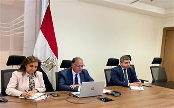نائب وزير الخارجية والهجرة يلتقي بأبناء الجالية المصرية في لوس أنجلوس