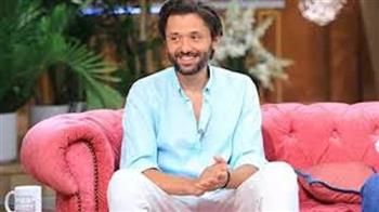 تصرف مفاجئ من كريم محمود عبد العزيز يجدد شائعة انفصاله عن زوجته