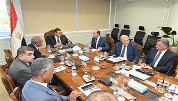وزير الإسكان يشدد على سرعة الانتهاء من مشروعات "حياة كريمة" وفق الجداول الزمنية