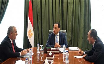 رئيس الوزراء: مستمرون في دعم المؤسسات الصحفية القومية لأداء دورها في بناء الوعي ونشر الثقافة