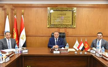 محافظ بورسعيد يترأس اجتماع مجلس إدارة المنطقة الحرة 
